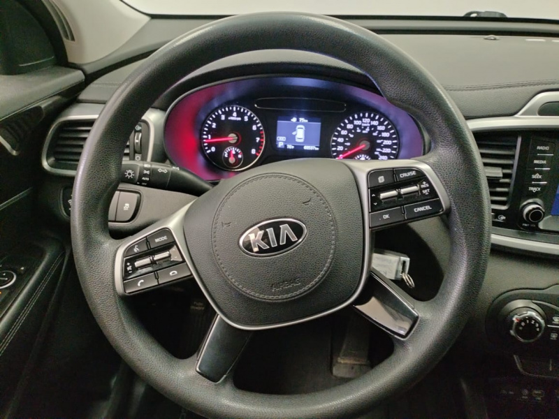 KIA Sorento  5 pts. LX, L4, TA, a/ac., 7 pas., RA-17 2019